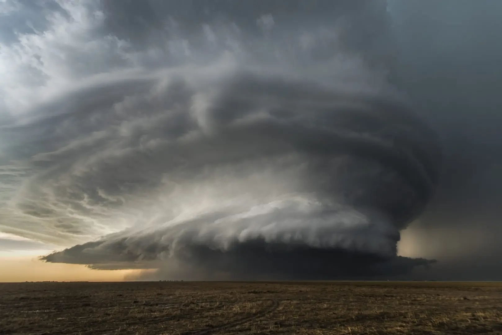 Bitcoin’s Momentum Is Losing Steam as Seasonal Headwinds Loom, 10x Research Says